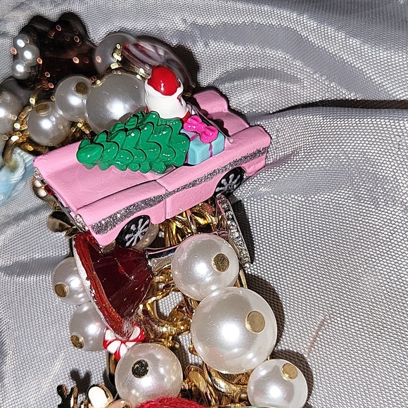 Betsey Johnson Christmas SANTA Pink - Picture 4 of 7